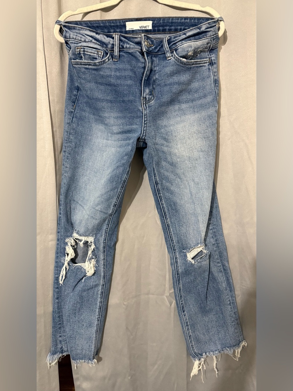 Vervet by Flying Monkey Light Blue Distressed Skinny Jeans